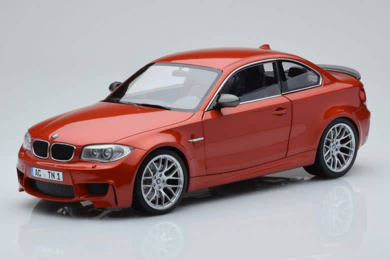 BMW 1M - COLLECTORS PIECE. (Die cast) 1:18 - LIMITED EDITION - RARE MODEL