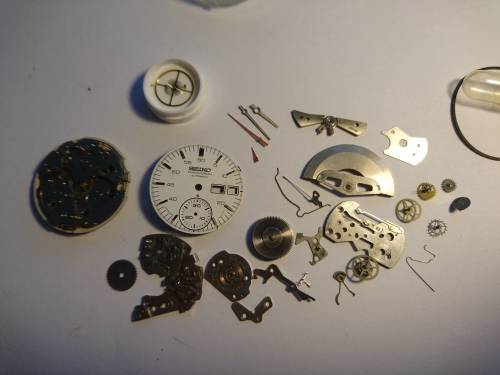 SEIKO 6139 7100 CHRONOGRAPH HELMET DIAL AND MOVEMENT PARTS