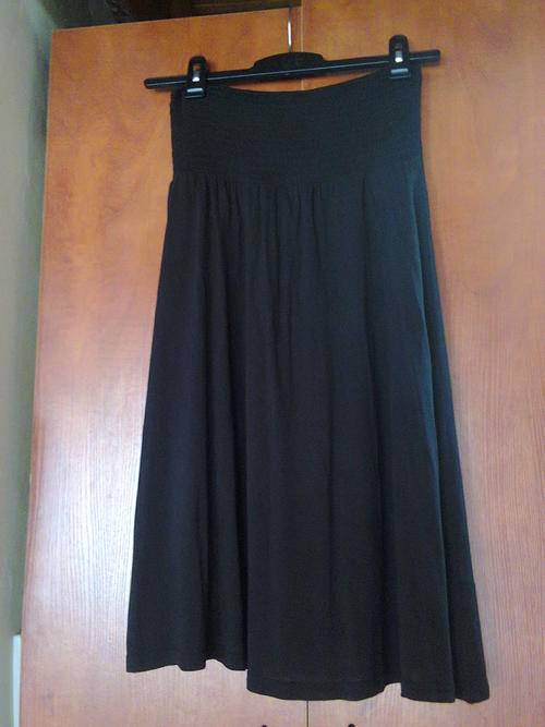 BLACK SKIRT KNEE LENGTH STRETCH - 36 / 38