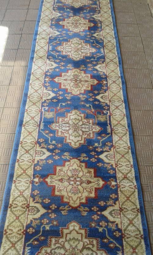 Runner carpet