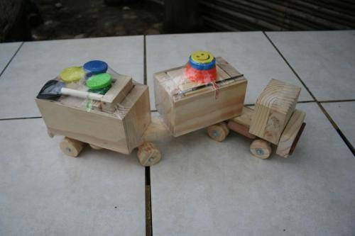 DIY WOODEN TOYS BY LITTLE ENGINEER - INTERLINK WITH PAINT & BLOCKS
