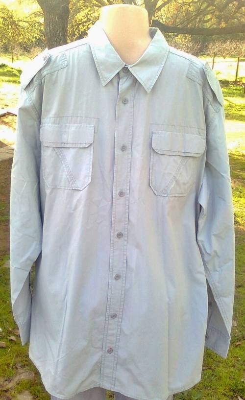 WOOLWORTHS PANTS FOR MEN - SIZE:  44 PLUS A FREE SHIRT - SIZE:  XXL