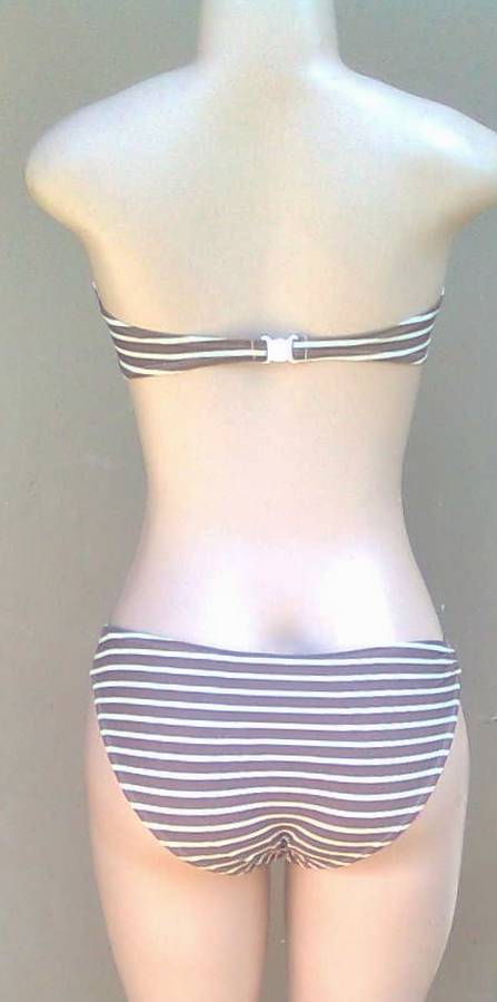 LADIES SWIMSUIT - SIZE: 8