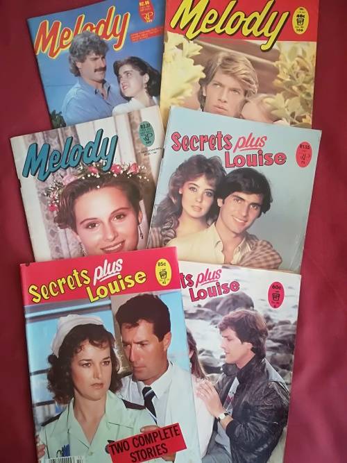 3 x Melody & 3 x Secrets/Louise (A4 grootte) fotoverhaal/photo story