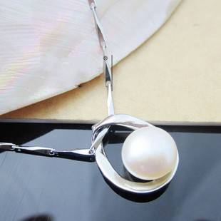 10 mm pearl necklace