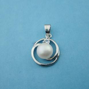 8-9 mm pearl Pendant