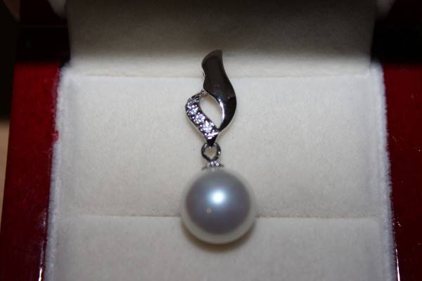 10 mm southeast Asia Shell pearl Pendant