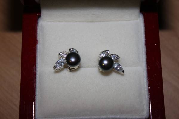 6-7mm Pearl earrings