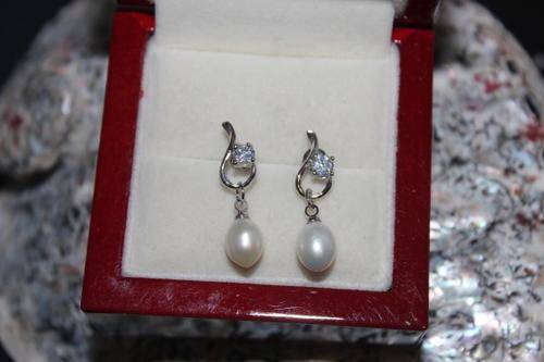 6-7mm Pearl earrings