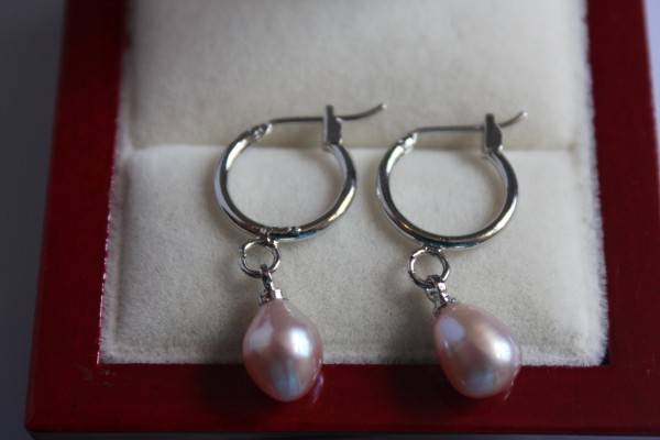 8-9mm Pearl earrings