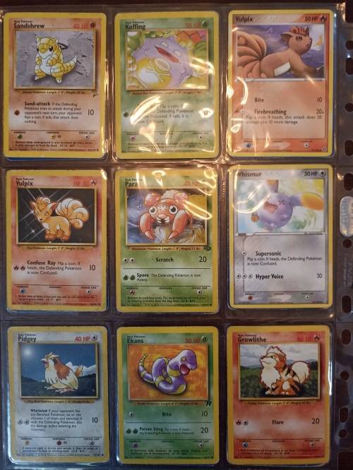 Pokemon card collection (99 cards)