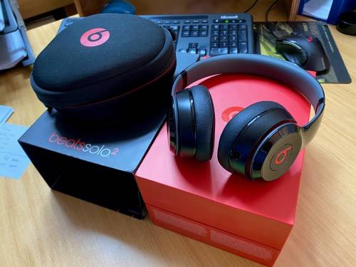 BEATS BY DRE SOLO 2 WIRED HEAPHONES