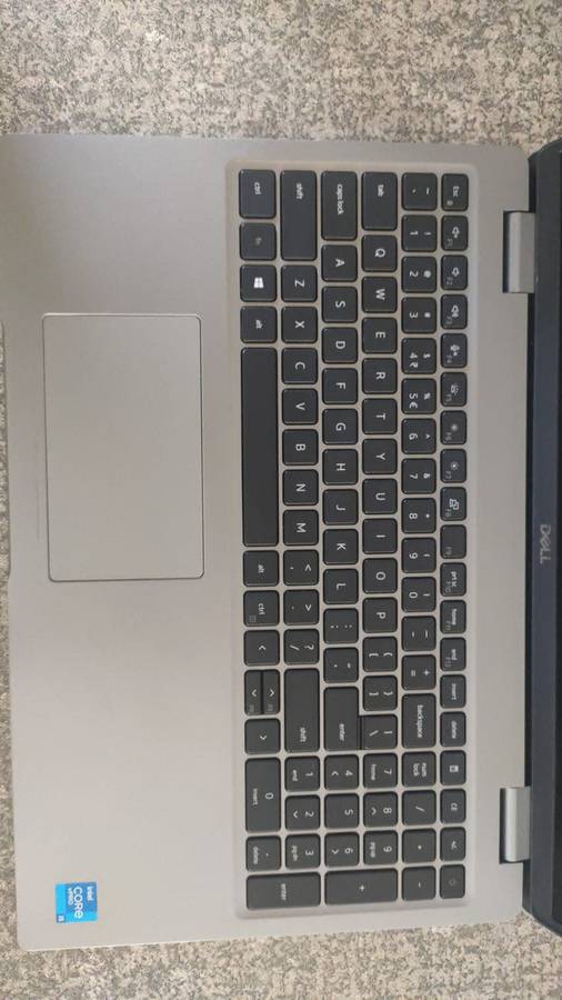 Dell Latitude 5520 i5 11th Gen Intel Iris XE Graphics with active WARRANTY