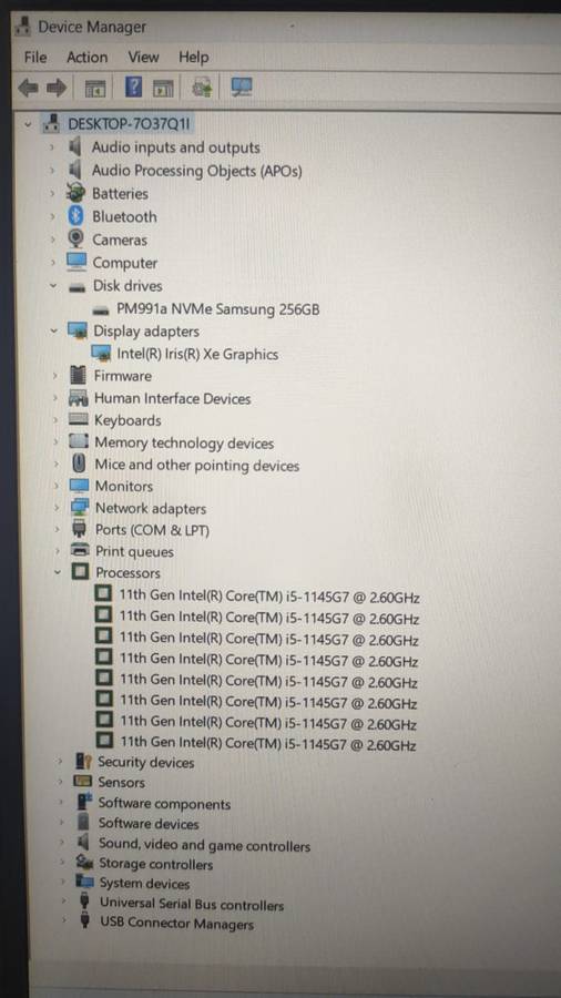 Dell Latitude 5520 i5 11th Gen Intel Iris XE Graphics with active WARRANTY