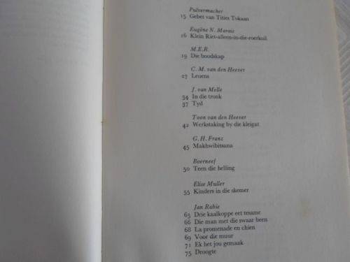 DIE AFRIKAANSE KORTVERHAALBOEK - ABRAHAM H DE VRIES