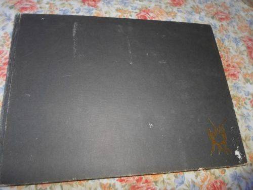 THE MAGIC WORLD OF THE XHOSA - AUBREY ELLIOTT ( weight 900 grams )