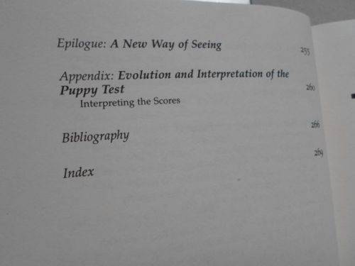 THE ART OF RAISING A PUPPY - THE MONKS OF NEW SKETE ( weight 600 grams )