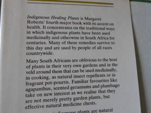 INDIGENOUS HEALING PLANTS - MARGARET ROBERTS (  weight 1,5 kg )