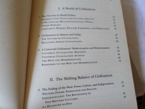 THE CLASH OF CIVILIZATIONS AND THE REMAKING OF THE WORLD ORDER - SAMUEL P HUNTINGTON ( weight 0,30 k