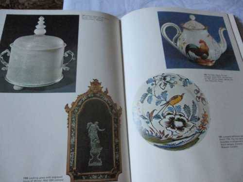 THE ANTIQUE COLLECTOR`S ILLUSTRATED DICTIONARY