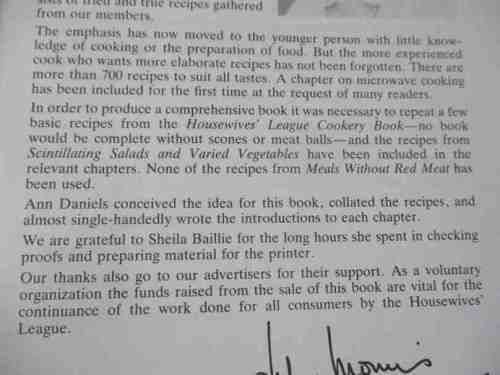 COOKING WITH THE HOUSEWIVE`S LEAGUE