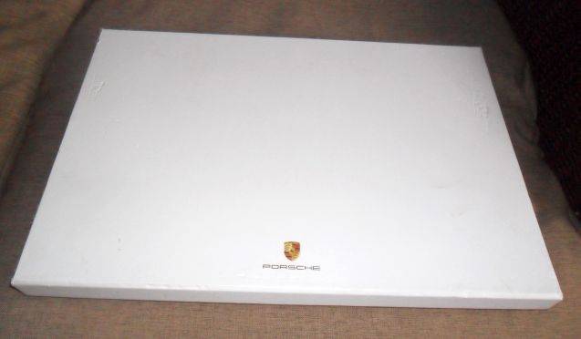 BOX SET GIVEN TO A S.A. PORSCHE BUYER