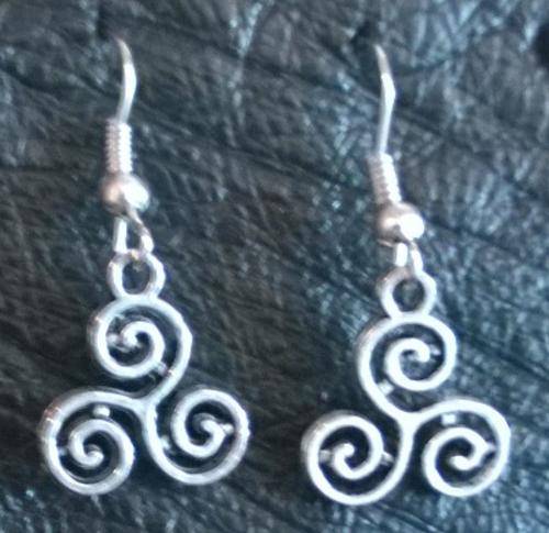 Triskelion Triskele Earrings