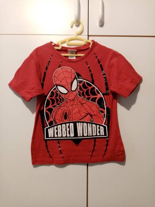 Red Spiderman top 4-5