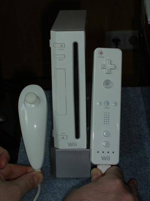 Wii Console + Controller