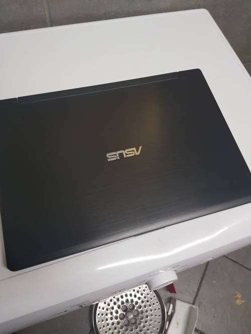 WOW!!ASUS S550C INTEL CORE I5 ULTRABOOK ALUMINUM TOUCH SCREEN LAPTOP MASSIVE BARGAIN!!