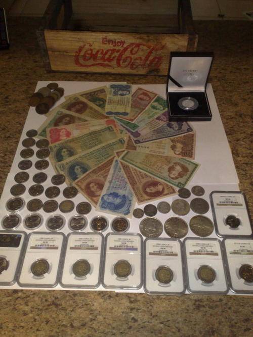 Coin & note collection