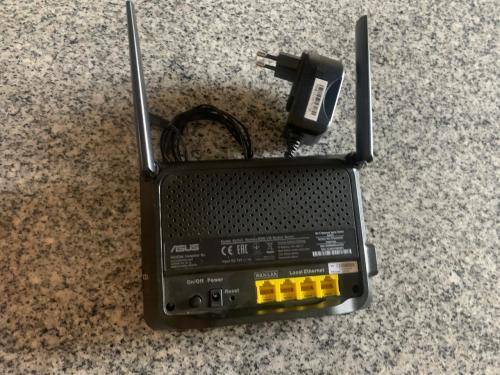 ASUS 4G-N12 WIRELESS N-300 LTE MODEM ROUTER