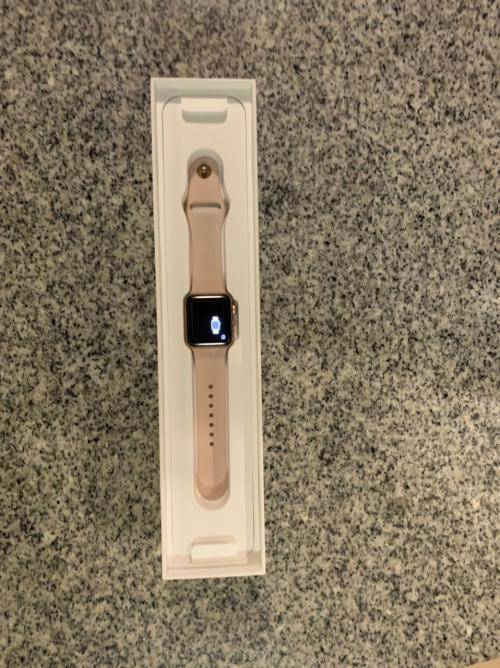 APPLE WATCH SERIES 3 GOOD CONDITION