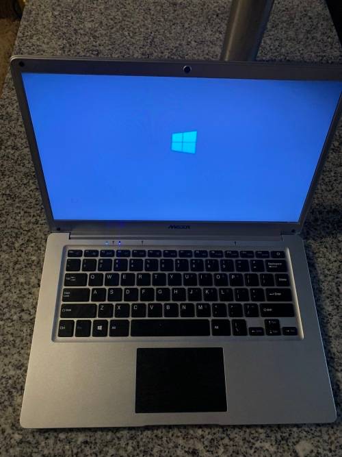 MECCER Z140C INTEL ATOM X5-Z8350