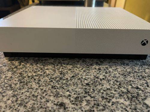 X BOX ONE S DIGITAL 1TB