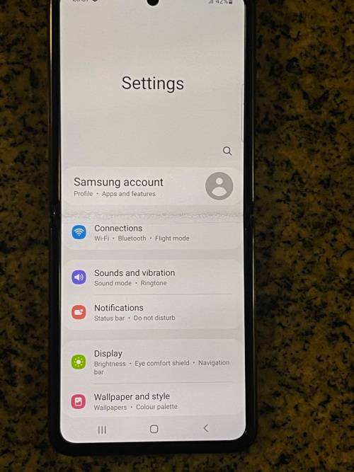 Samsung Galaxy Z Flip SM-F700F/DS  5G {256GB, Single  Sim, Blue} Mint condition