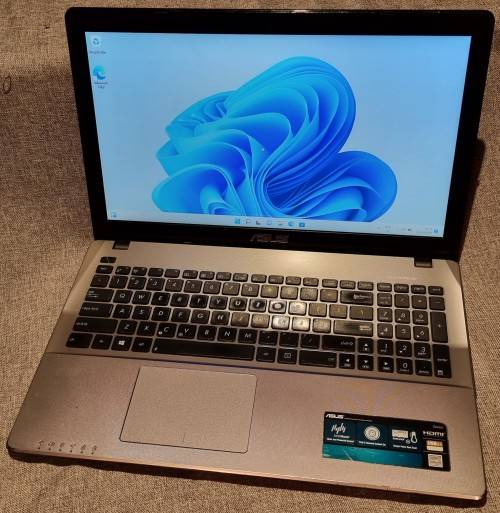 Asus X550CA, 15.6` Display, Intel i7-3537U@2.5GHz, 8GB RAM, 1TB HDD, Windows 11Pro