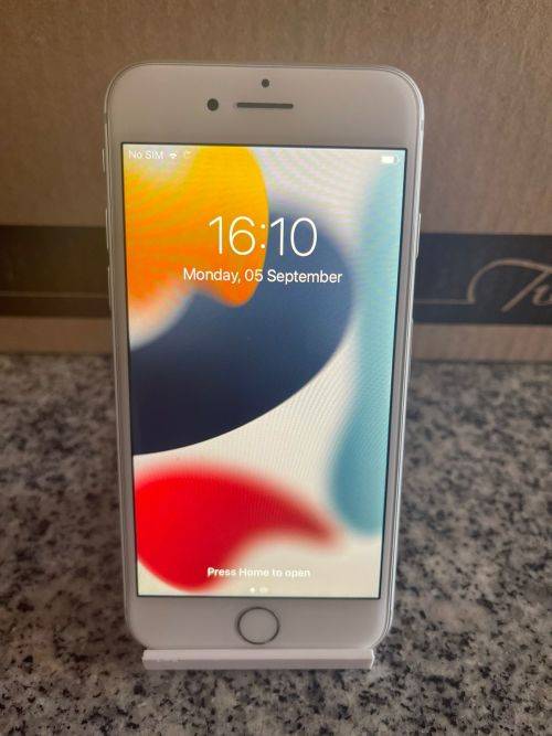 I PHONE 8 64GB 80% BATT HEALTH