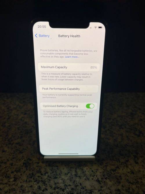 i PHONE XS  256GB MINT CONDITION