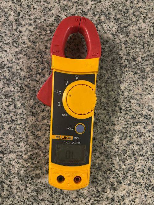 FLUKE 322  CLAMP METER MINT CONDITION