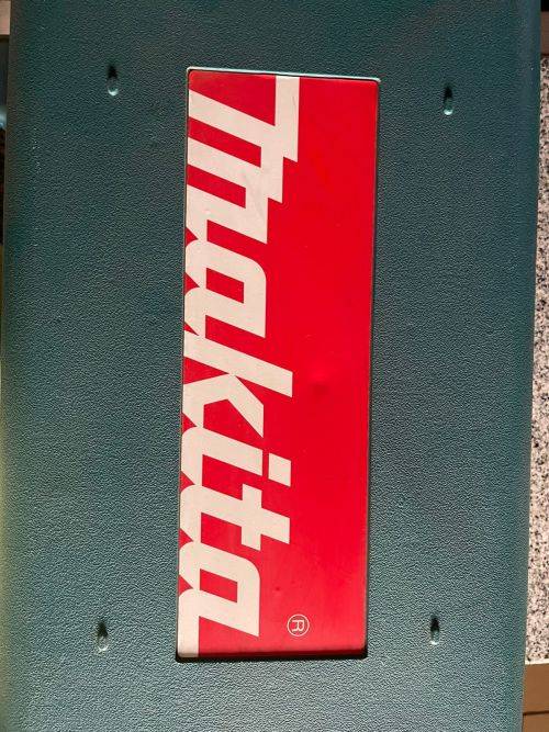 Makita 2107FK Portable Band Saw, with Tool Case New Retail 21k