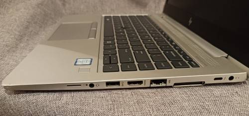 HP EliteBook 840 G5, 8th Gen i7-8650U@1.9GHz, Radeon RX540 2GB GPU, 16GB RAM, 512GB m.2 SSD, FHD