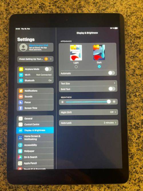 IPAD  7TH GEN A2197 32GB WIFI MINT CONDITION