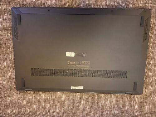 Asus ZenBook UM425U AMD RYZEN 7 5700U WITH RADEON GRAPHICS