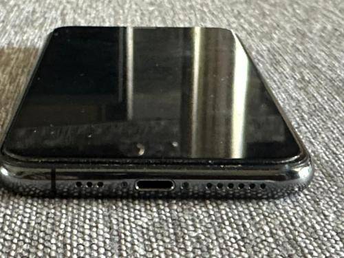 I PHONE 11 PRO  256 GB PLIZ READ