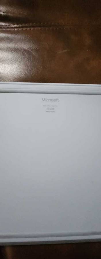 MICROSOFT SURFACE TOUCH  LAPTOP GO 10TH GEN i5 128GB SSD MINT