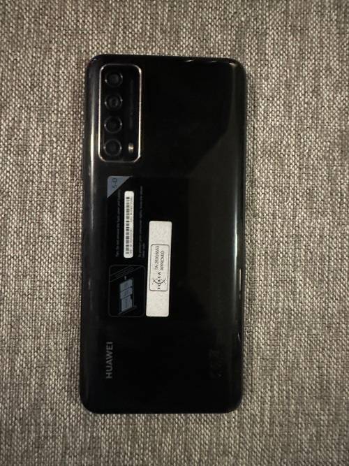 HUAWEI P SMART 2021 4GB RAM 128 GB MEMORY DUAL SIM MINT CONDITION