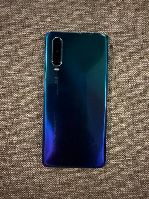 HUAWEI P30 SINGLE SIM MINT CONDITION AS NEW 6GB RAM  128GB