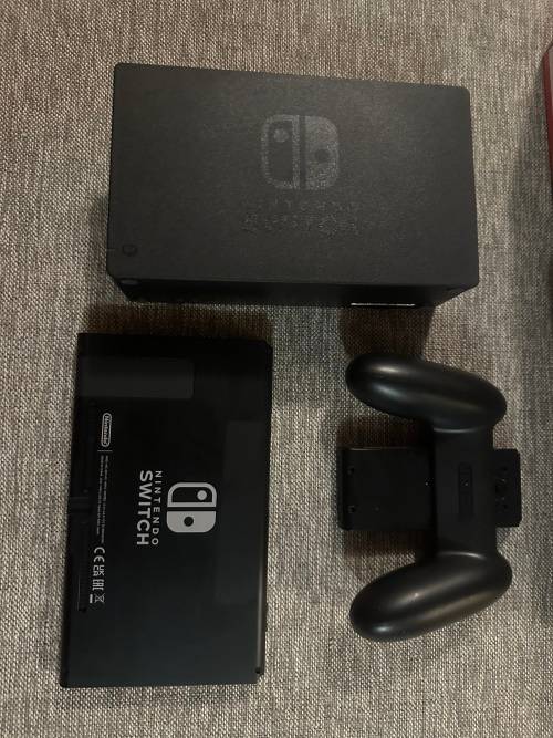 Nintendo Switch Console - Grey   Mint Condition