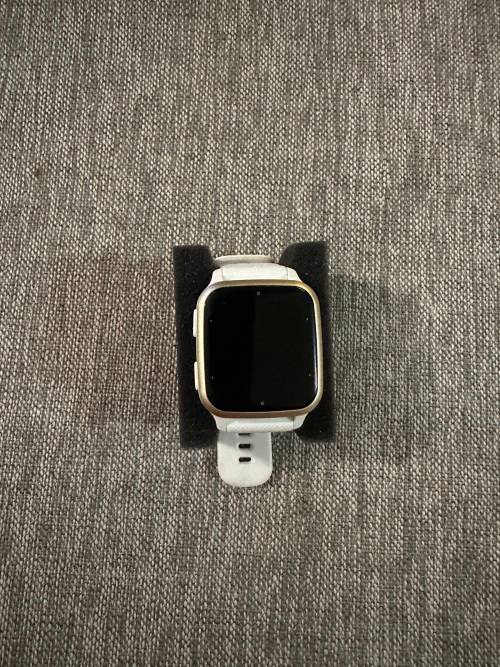 Garmin Venu Sq 2 - Cream Gold Bezel with White Case and Silicone Band Mint As New